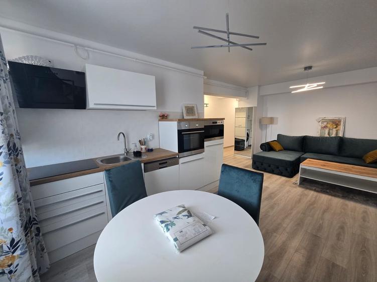 Mutare imediata: 2 camere de lux,mobilat si utilat,Copou-Al.Sadoveanu,cod:155570 - 1