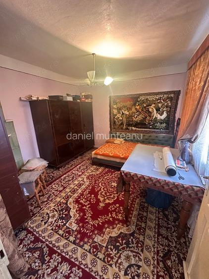 Vand casa 3 camere blocu turn Vand casa 3 camere blocu turn