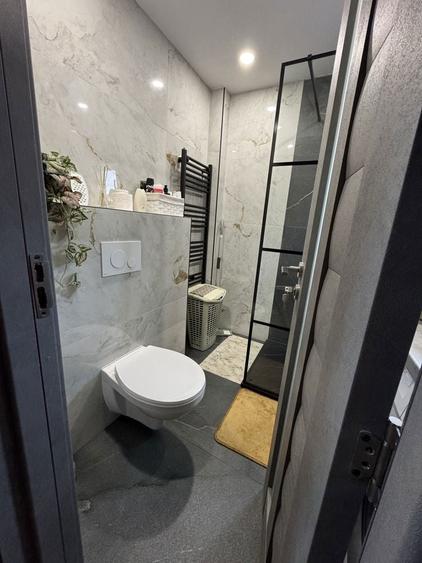 Vand Apartament 3 camere-Zona Garii - 7