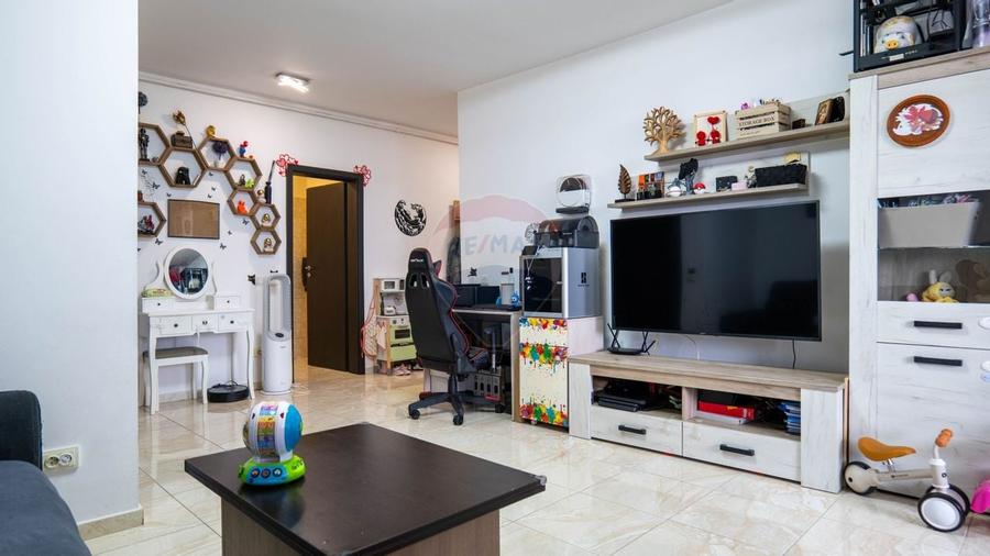 Vanzare apartament 2 camere - etaj 1, cu terasa si parcare - Măgurele - 1