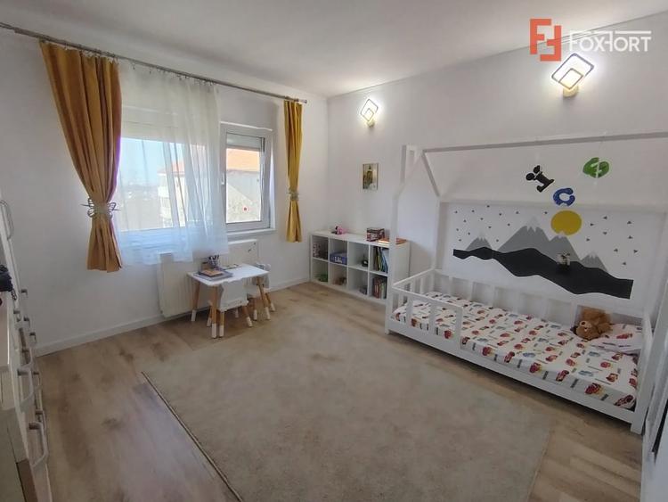 Apartament cu 4 camere de vanzare in zona Sagului - 18