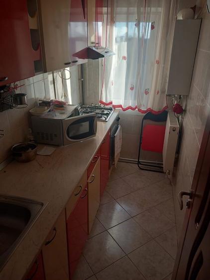 Vand apartament 2 camere (negociabil) - 8