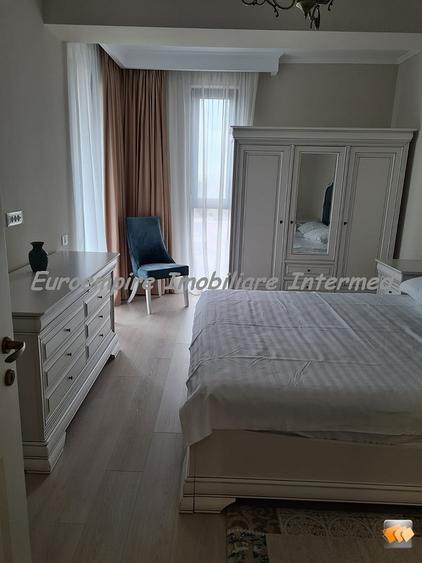 Apartament cu 3 camere, lux, zona FALEZA NORD - 14