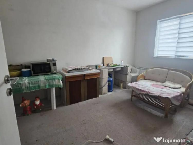 Casa S+P+1, 160mp utili, 1300 mp teren, COMISION 0 LA CUMPAR - 12