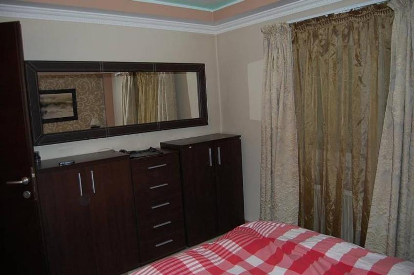 &Icirc;nchiriere apartament 2 camere - 5