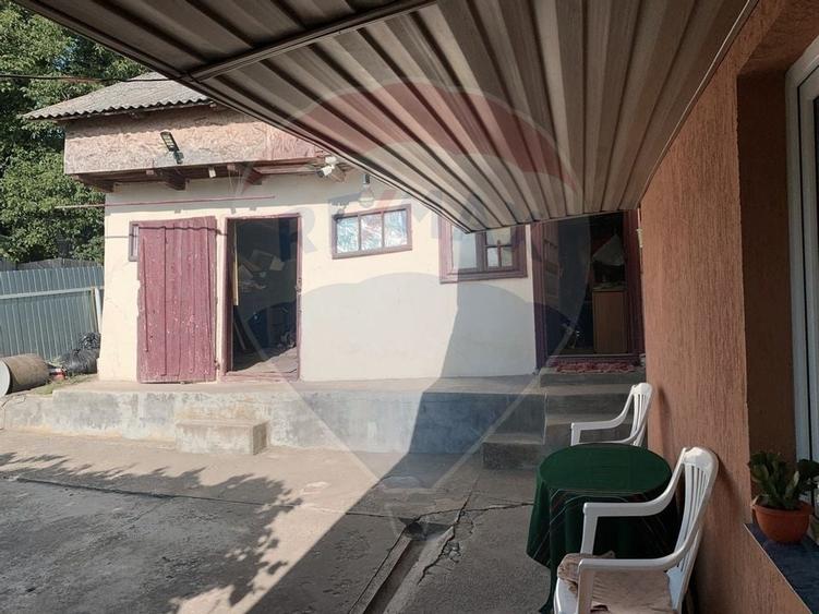 Casuta de la tara - 14