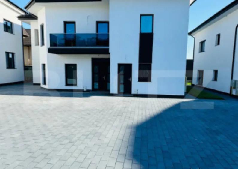 Apartament premium in vila , 3 camere , 140 mp utili , zona - 8