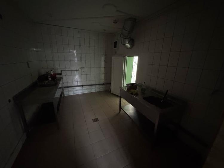 Spatiu comercial, 233mp, D+P, 6 incaperi, cartier Brazda, zona Amaradia - 11