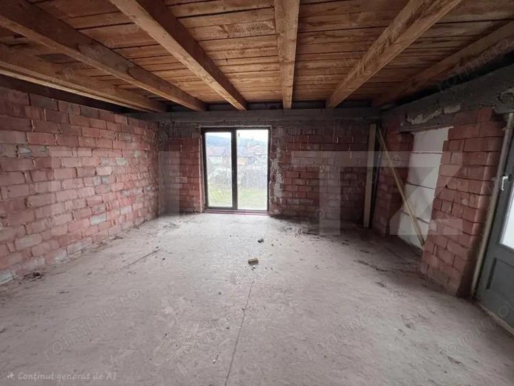 Pensiune in construc?ie cu poten?ial turistic ?i teren generos. 420mp utili - 7