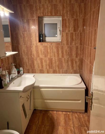 P.F inchiriez camera in apartament cu 3 camere - 2