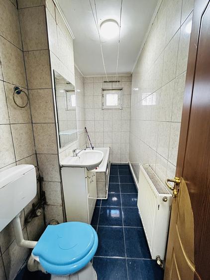 Dristor, Fizicienilor, Penny, centrala proprie - 9