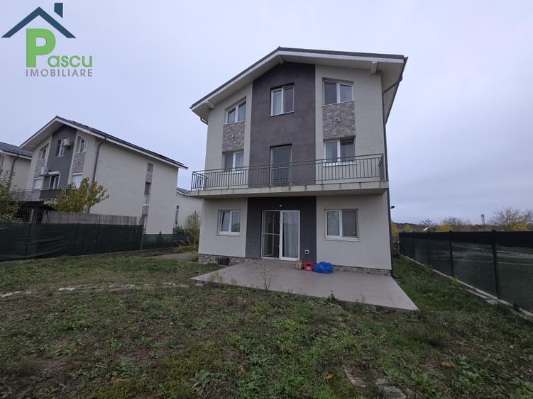 Vila Otopeni, drumul Garii Balotesti, aeroport, 4 camere, 3 bai, teren 300 mp - 20