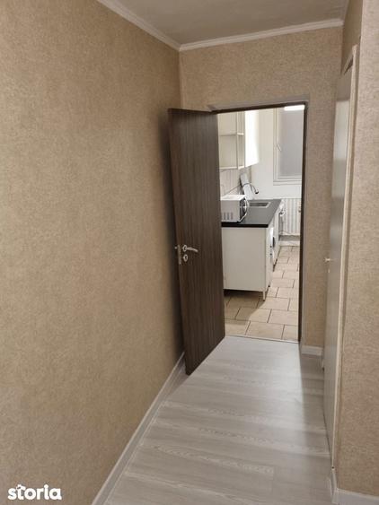 Apartament 2 camere decomandat, bloc renovat 2025,balcon, AC, 54mp - 2
