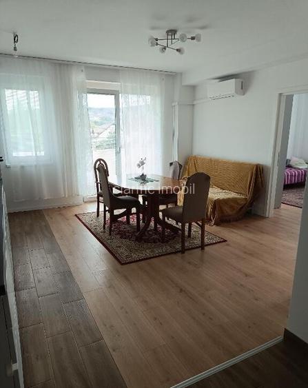 Apartament 3 camere Zavoaie et 1 Apartament 3 camere Zavoaie et 1