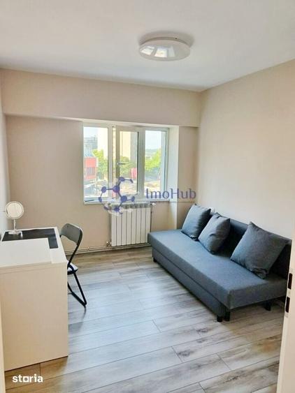 Apartament cu 3 camere decomandat în Hala Centrală
