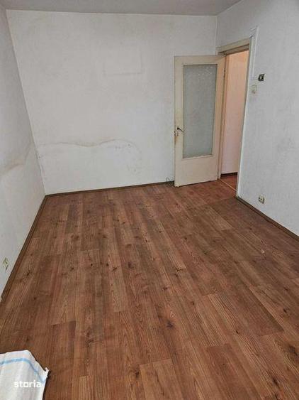 Apartament de vanzare 3 camere Resita - 6