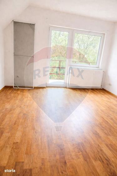 Casa / Vila 5 camere, curte amenajata, mutare imediata - 9