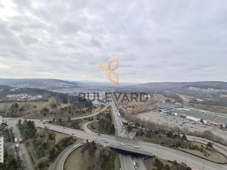 Penthouse 194 mp utili + 4 balcoane, view superb! - 2