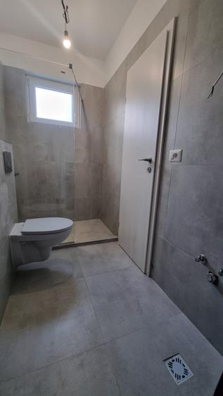 Vila 4 camere, bucatarie separata, parcare, zona Scolii - 8