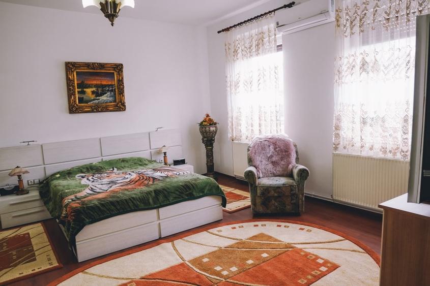 Casă renovată integral 4 camere + garaj | Piața Cluj, Str. Paris, Sibiu - 16