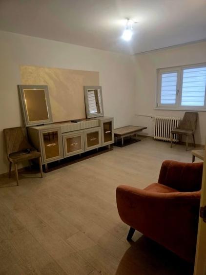 Apartament 3 camere de vânzare – Țelița – Zona Sebastian – Proprietar - 2