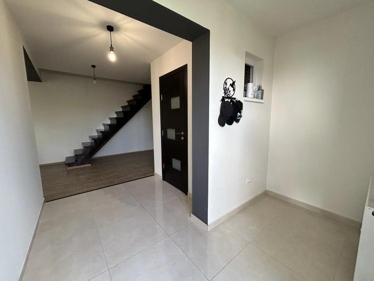 Casa de vanzare, parter 4 camere, garaj, 1424mp teren - Bucium- Visani, IASI - 23