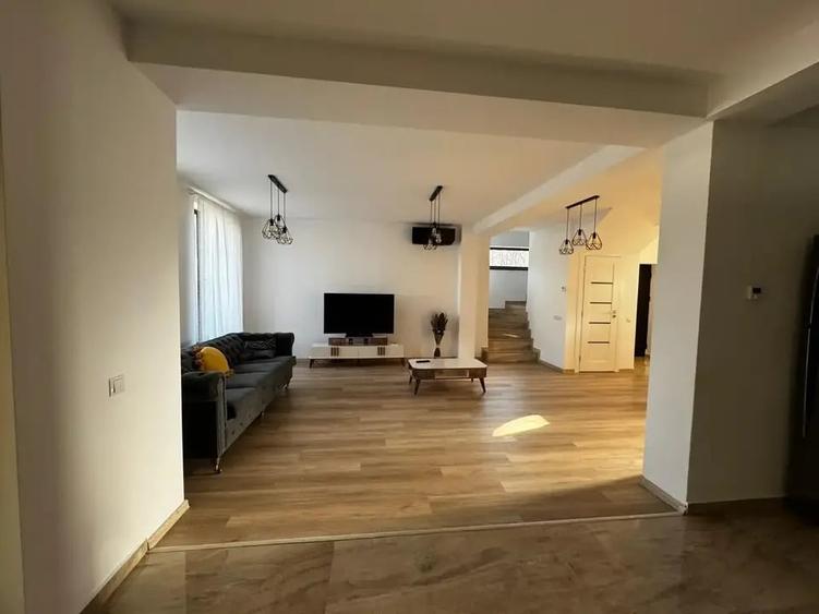 Casă cu etaj și grădină, în ansamblul Paladin Residence - Corbeanca - 4