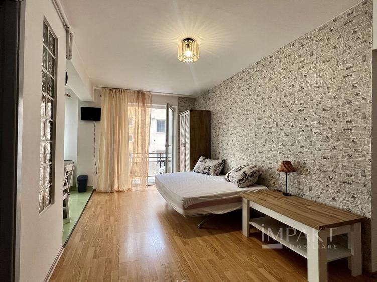 Apartament cu 3 camere semidecomandat in Buna Ziua - 1