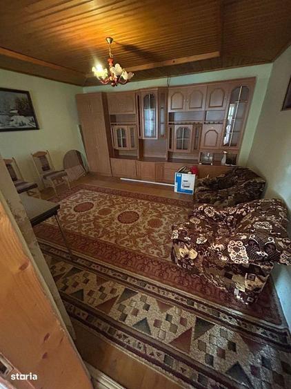 De vanzare casa la 5 min de Roman, suprafata teren 900 mp, 55.000 euro - 2
