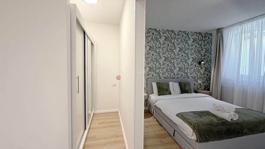 Apartament cu 2 camere semidecomandat, mobilat în Centrul Istoric