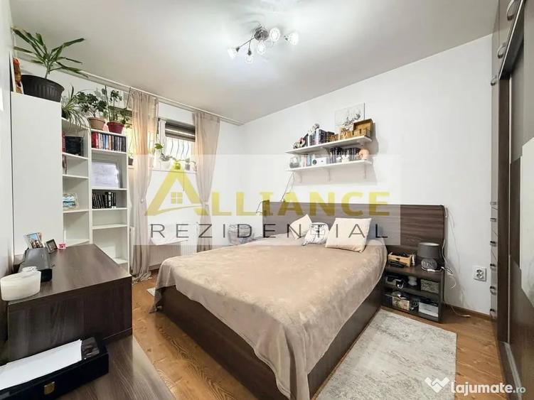 Apartament cu 3 camere decomandat în Berceni