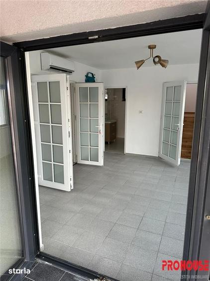Spațiu comercial, de 90 mp, în Nicolae Bălcescu