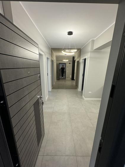 Apartament cu 2 camere decomandat în Exterior Vest