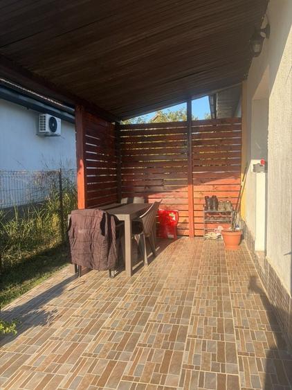Casă cu 3 camere în Holboca