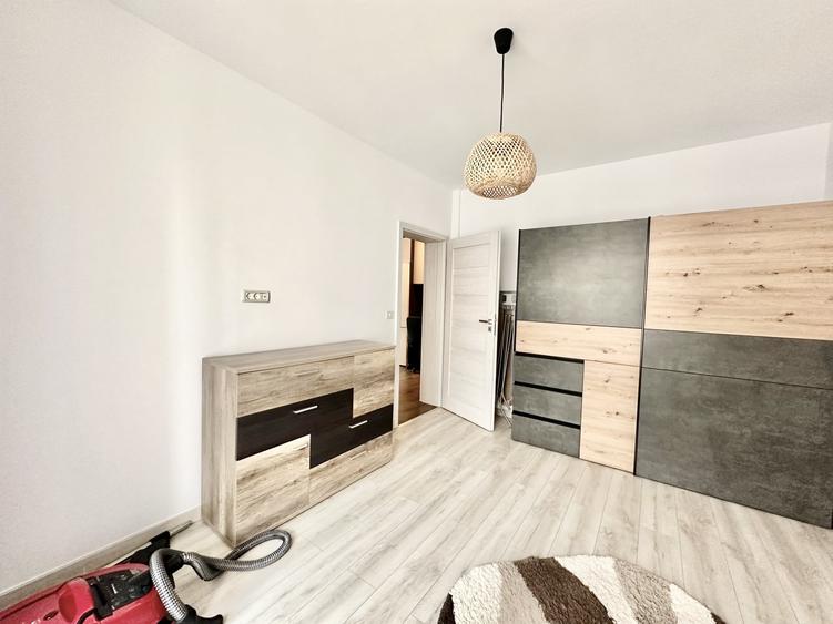 Apartament cu 2 camere decomandat, mobilat în Braytim