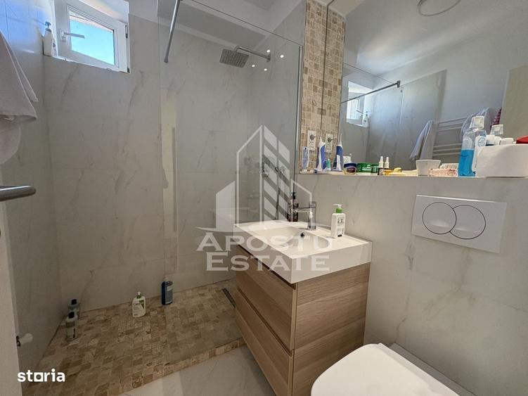 Apartament cu 3 camere decomandat în Punctele Cardinale