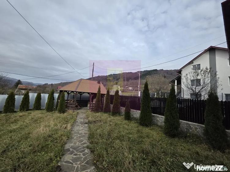 Casă cu 4 camere cu Teren 475 Mp în Valea Doftanei
