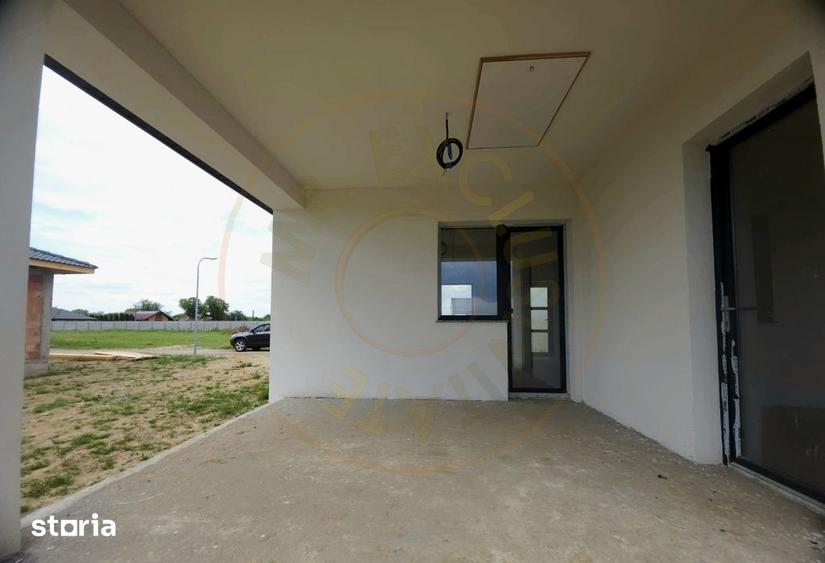 Casă cu 3 camere cu Teren 550 Mp în Lazuri