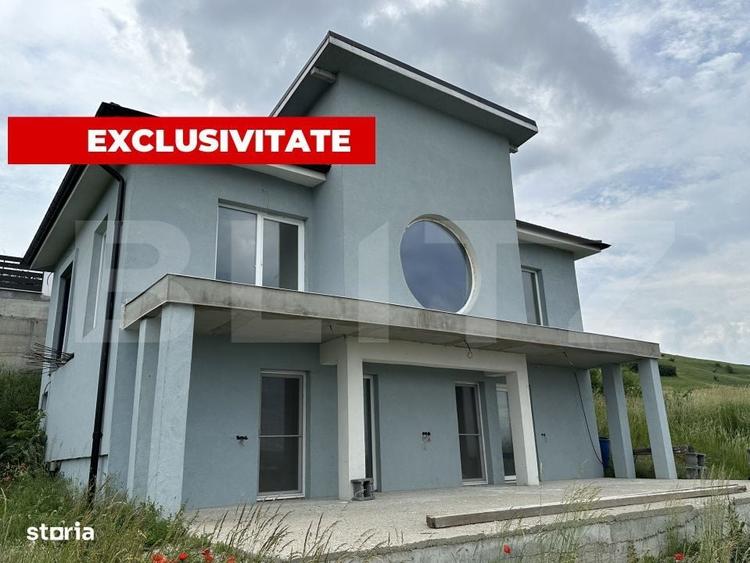 Casă cu 4 camere în Dezmir