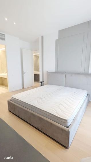 Apartament cu 3 camere în Tei