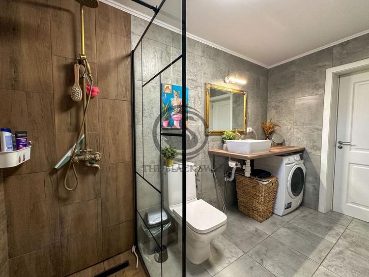 Casă individuală cu 3 camere cu Canalizare în Bucov
