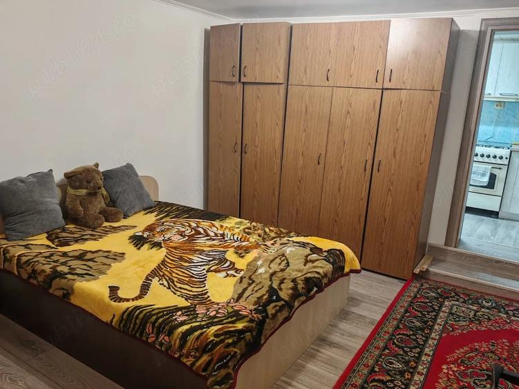 Casă cu 4 camere cu Teren 185 Mp în Coiciu