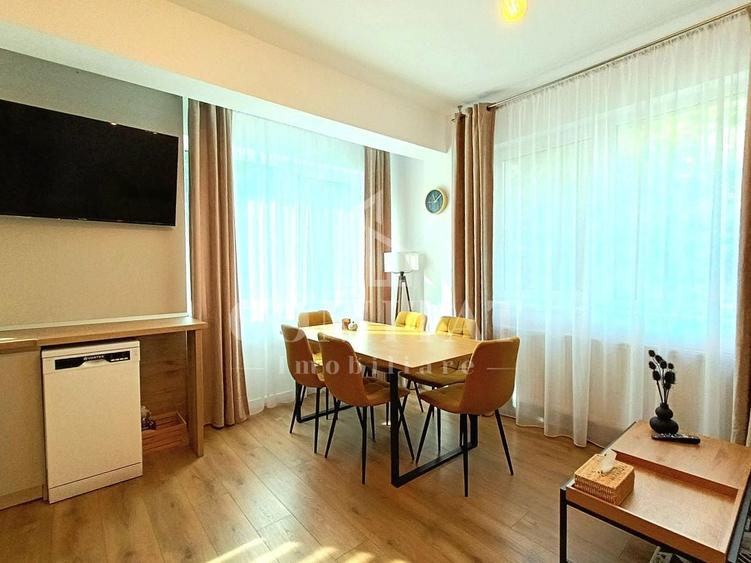 Apartament cu 3 camere semidecomandat, mobilat în Florești