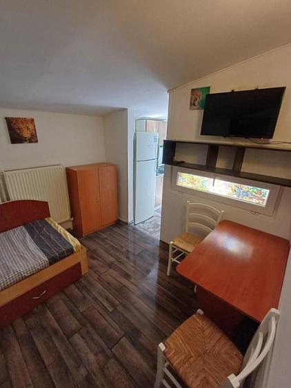 Apartament cu 2 camere în Alexandriei