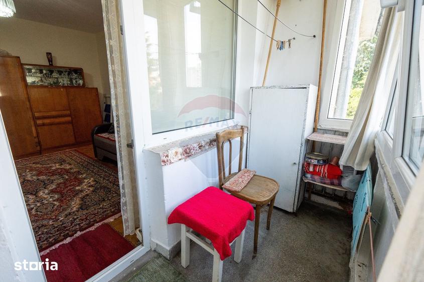 Apartament cu 2 camere semidecomandat, mobilat în Calea București