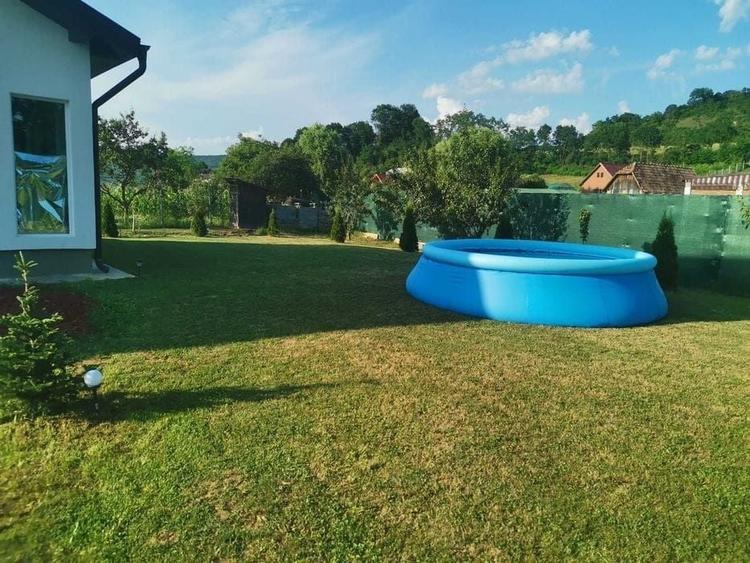 Casă cu 3 camere în Central