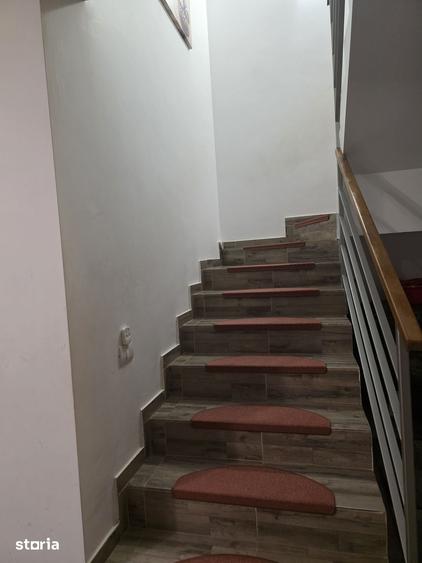 Casă cu 4 camere cu Teren 145 Mp în Exterior Vest
