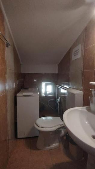 Apartament cu 4 camere în Parcul Carol