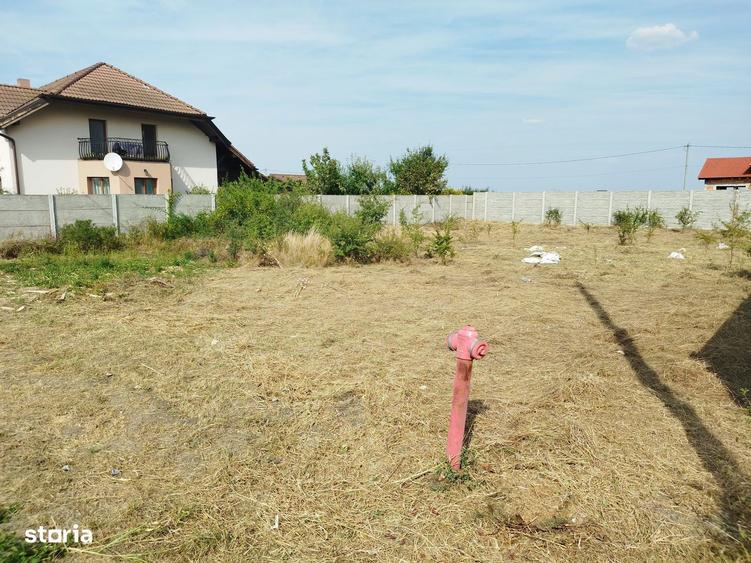 Teren de 600 mp, în Săcălaz