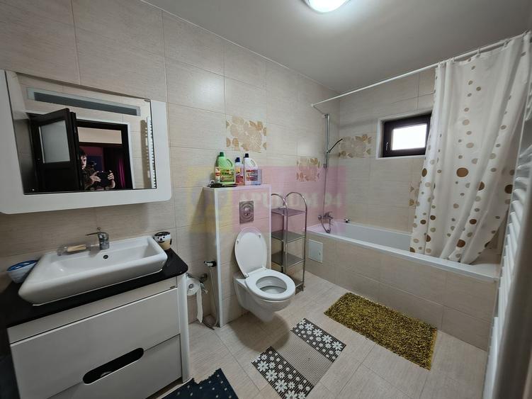 Casă individuală cu 5 camere cu Canalizare în Afumați
